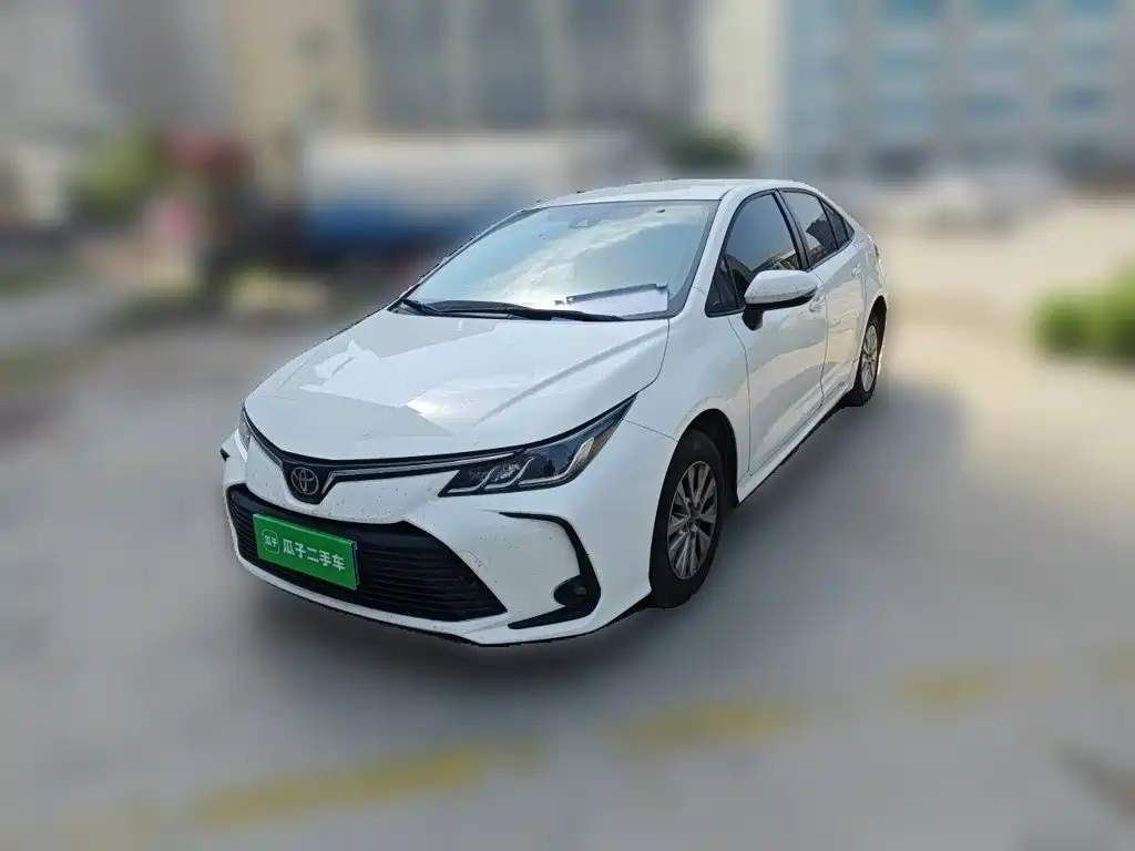 Photo 2 - Toyota Corolla