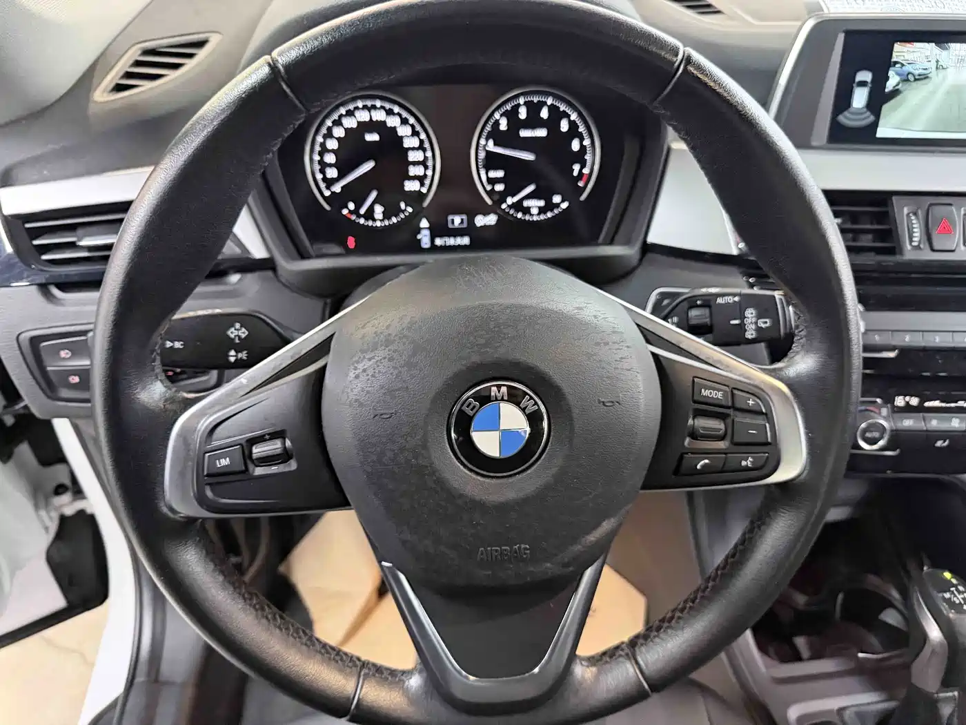 BMW X1 2019 sDrive18Li Fashion Model фото 7