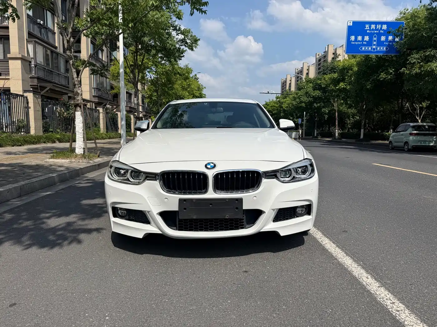 BMW 3 Series 2018 320Li Leading M Sport Package фото 2