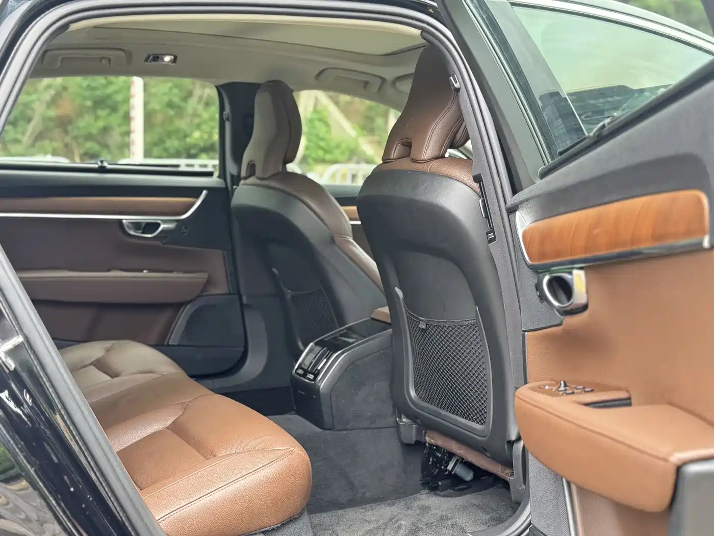 Volvo S90 2020 T5 Momentum Luxury Edition фото 6