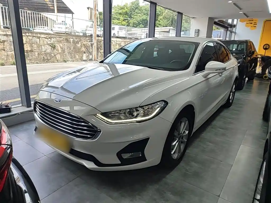 Ford Mondeo 2020 EcoBoost 180 Fashion