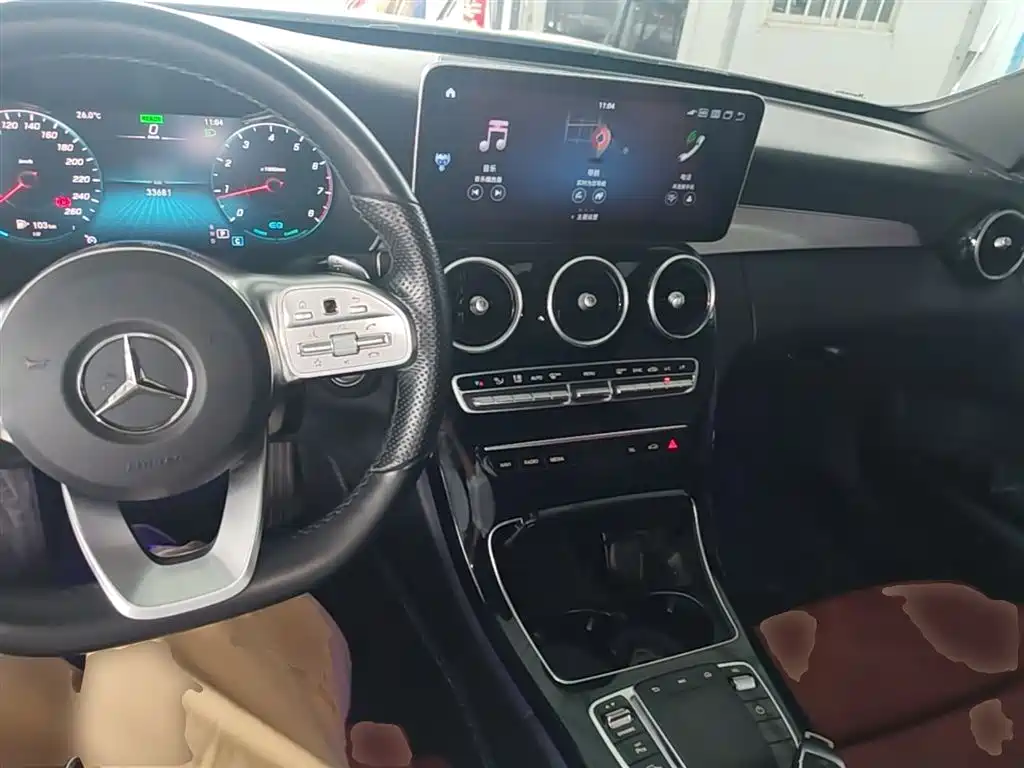 MERCEDES-BENZ CLASS C