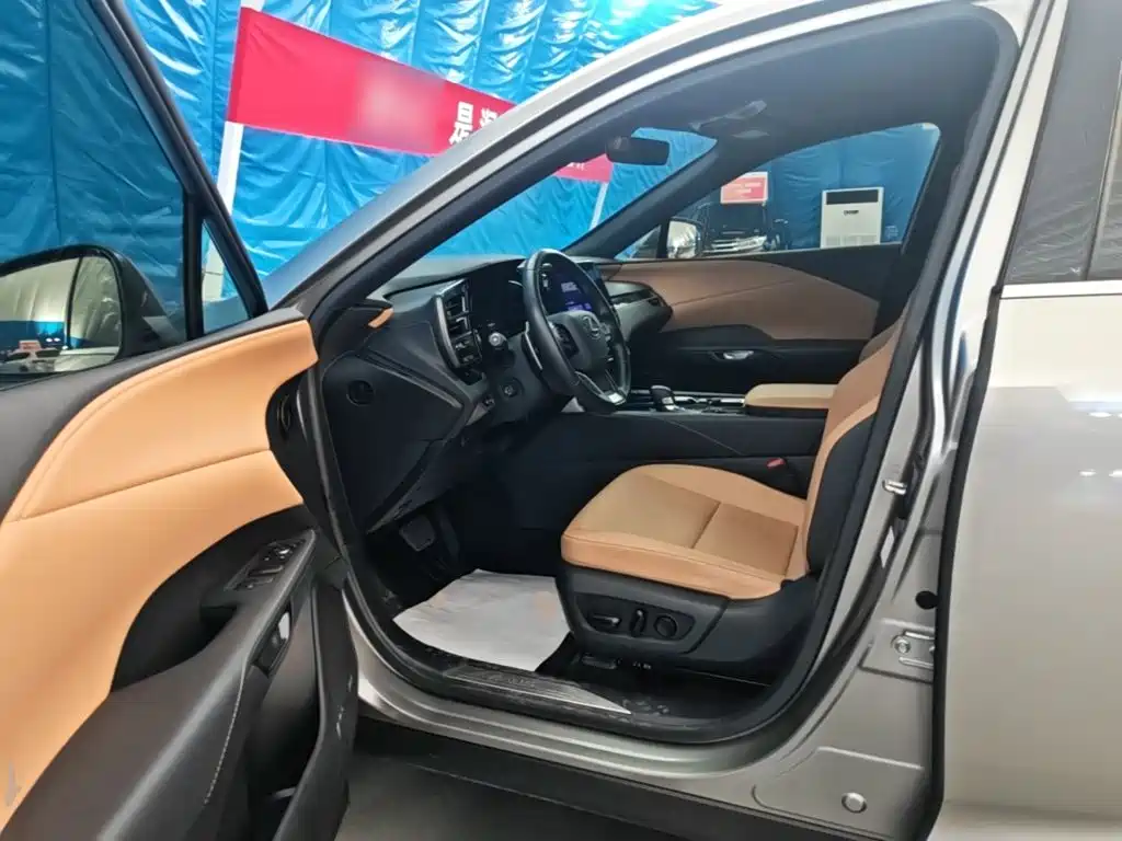 Lexus RX 2025 2025 300 4WD Premium Edition