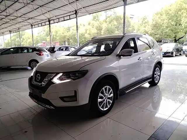 Nissan X-Trail 2.0L, моноприводный, Smart Connect Select Enjoy