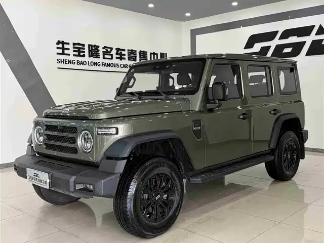 212 T01 2024 2.0T Explorer