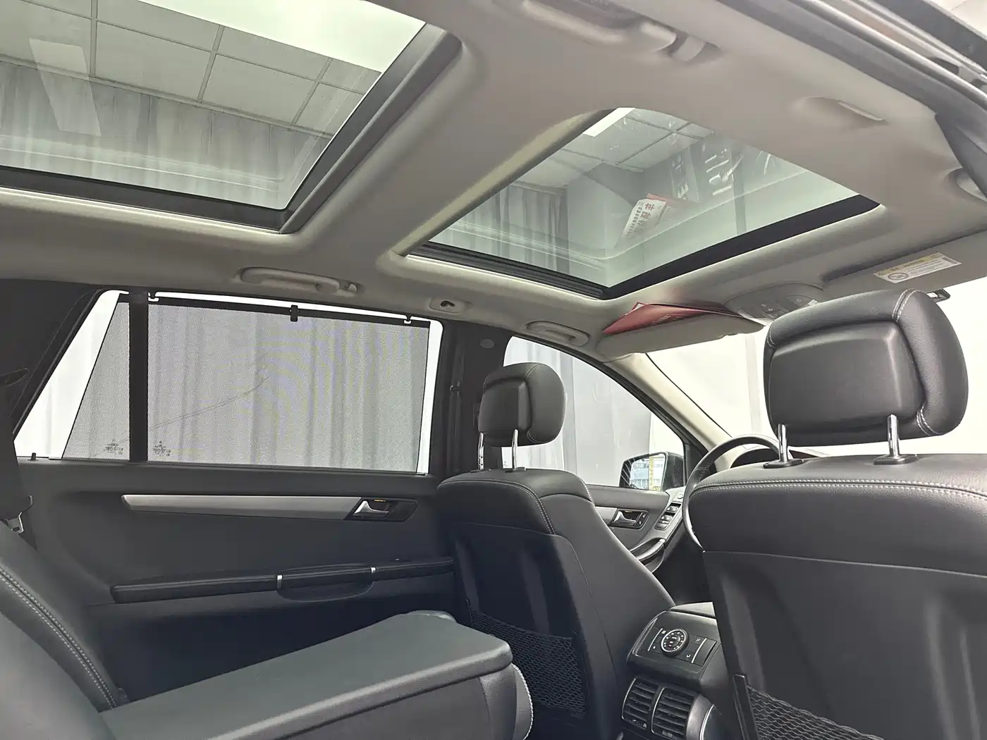 Mercedes-Benz R-Class 2015 R 320 4MATIC Luxury фото 29