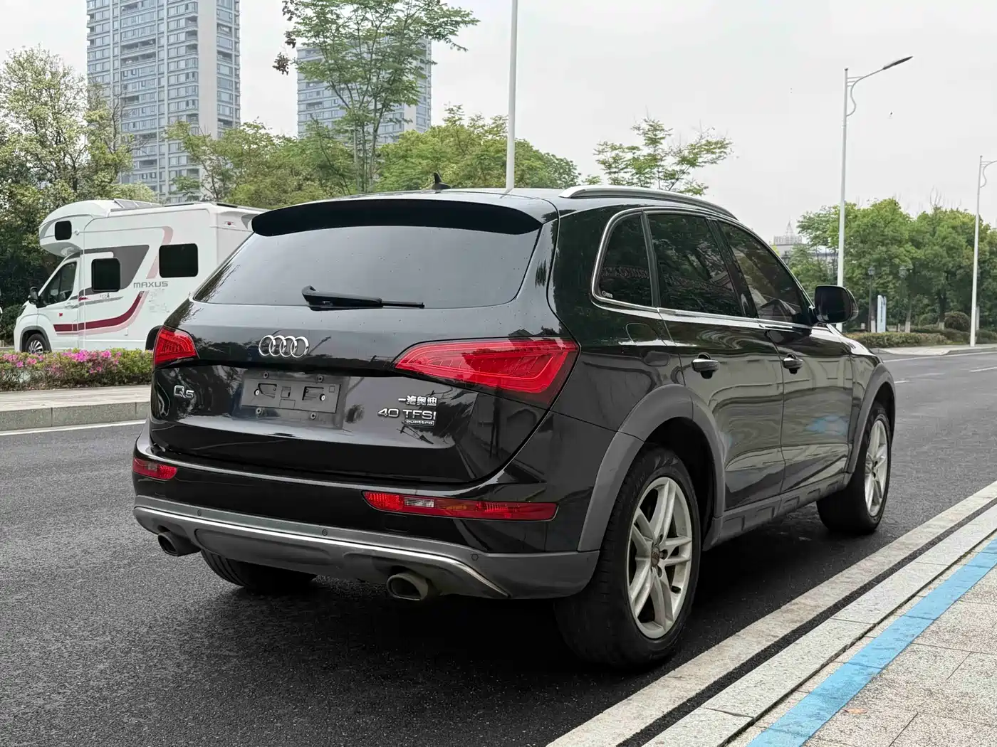 Audi Q5 2017 Plus 40 TFSI Comfort фото 5