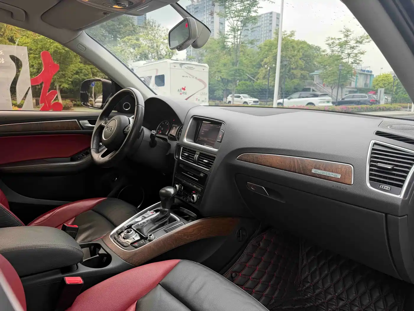 Audi Q5 2017 Plus 40 TFSI Comfort фото 11