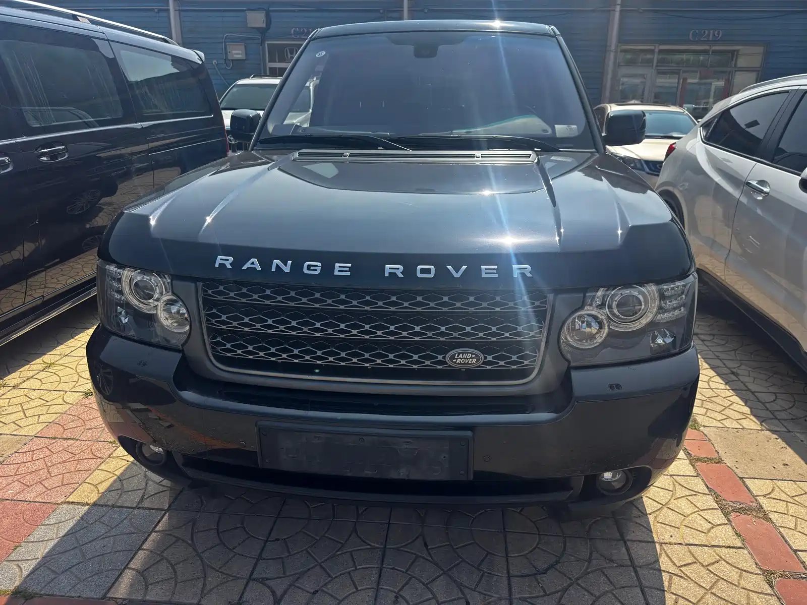 صورة 2 - Land Rover Range Rover