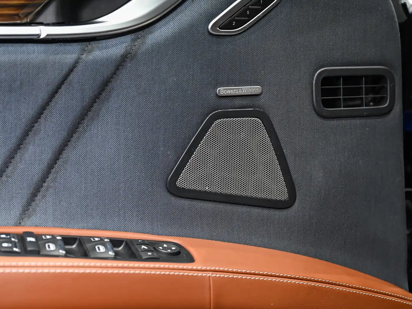 Maserati Ghibli 2018 3.0T Luxury Edition фото 10