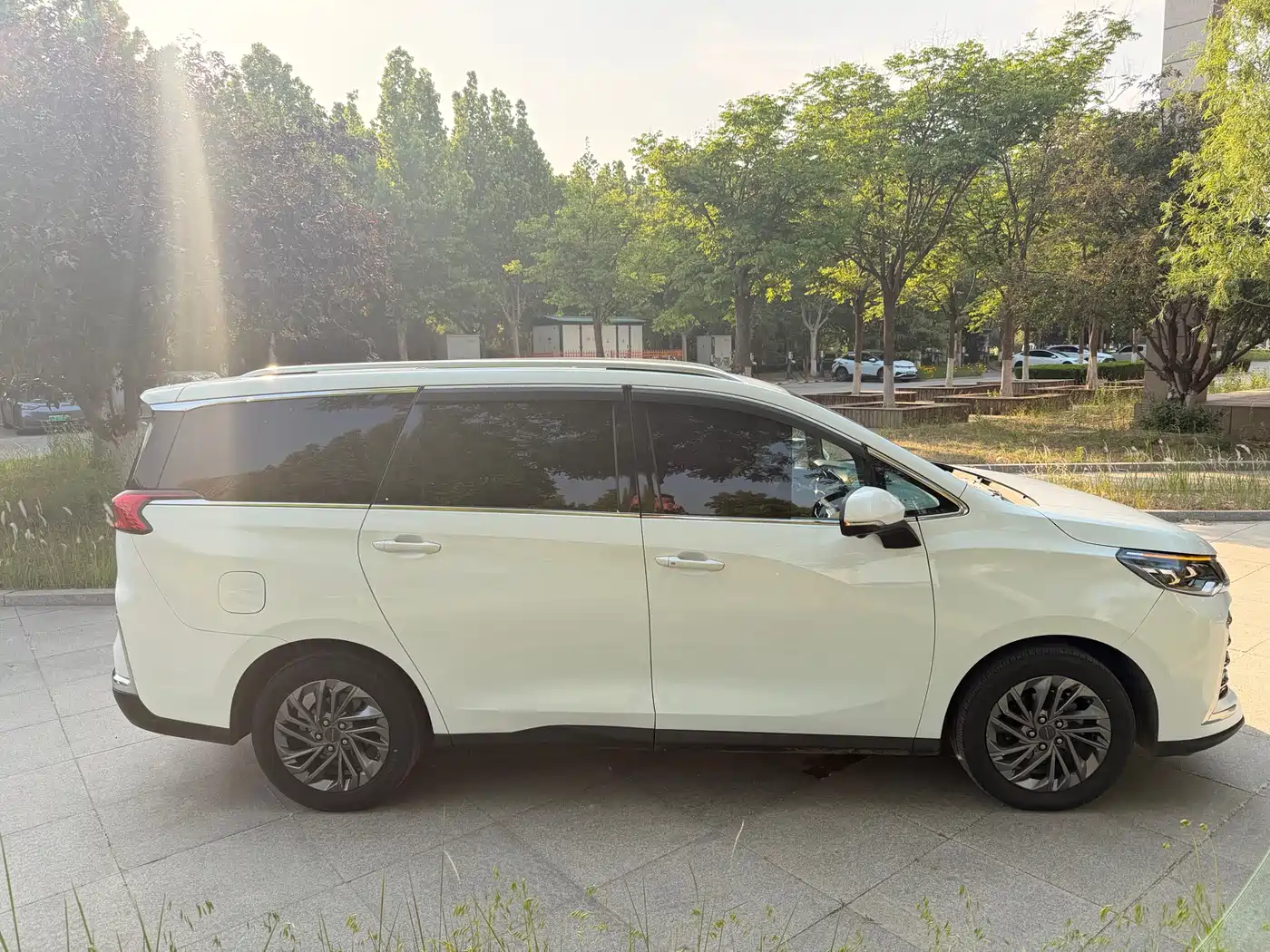 SAIC Maxus Maxus G50 2021 PLUS 1.5T Automatic Escort Edition фото 12