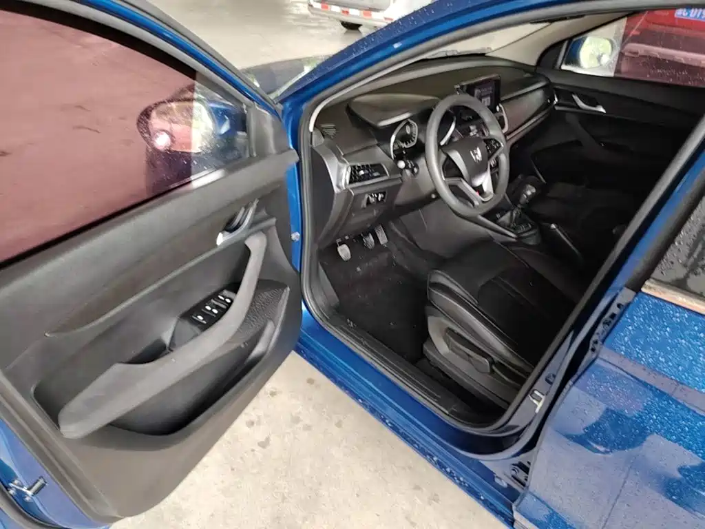 Baojun 360 2018 2019 1.5L Manual Elite China VI