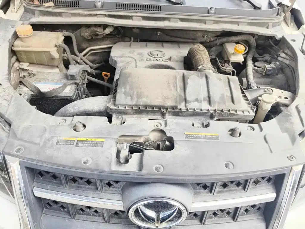 BAIC Huansu S3 2016 2016 S3L 1.5L Manual Premium