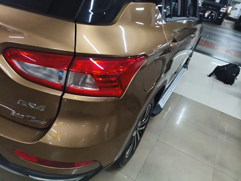 GAC Trumpchi GS4 2015 2015 200T G-DCT Luxury Edition