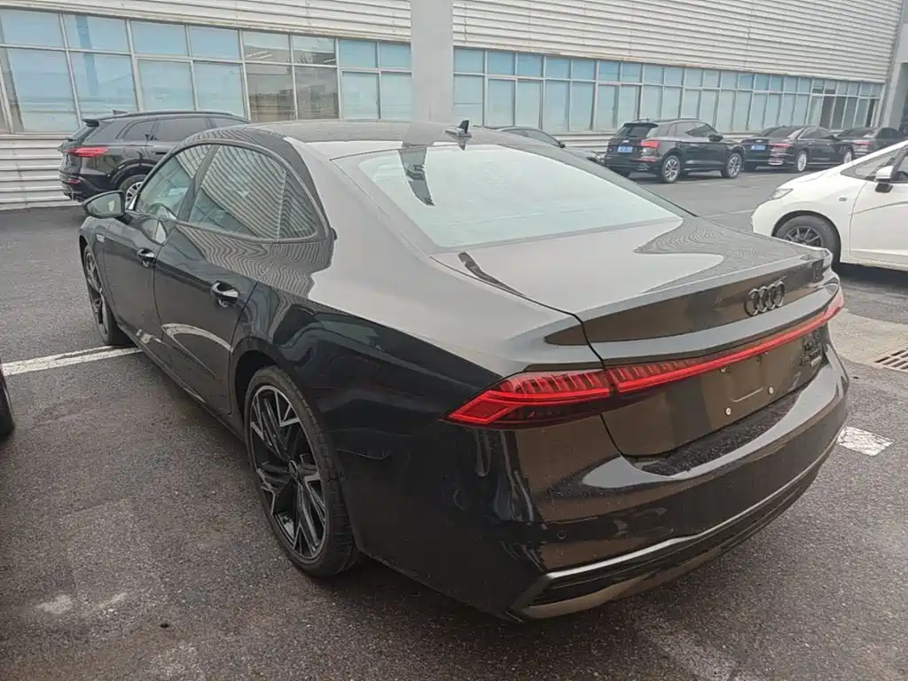 2026 Audi A7L