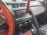 Фото 6 - Jaguar E-PACE