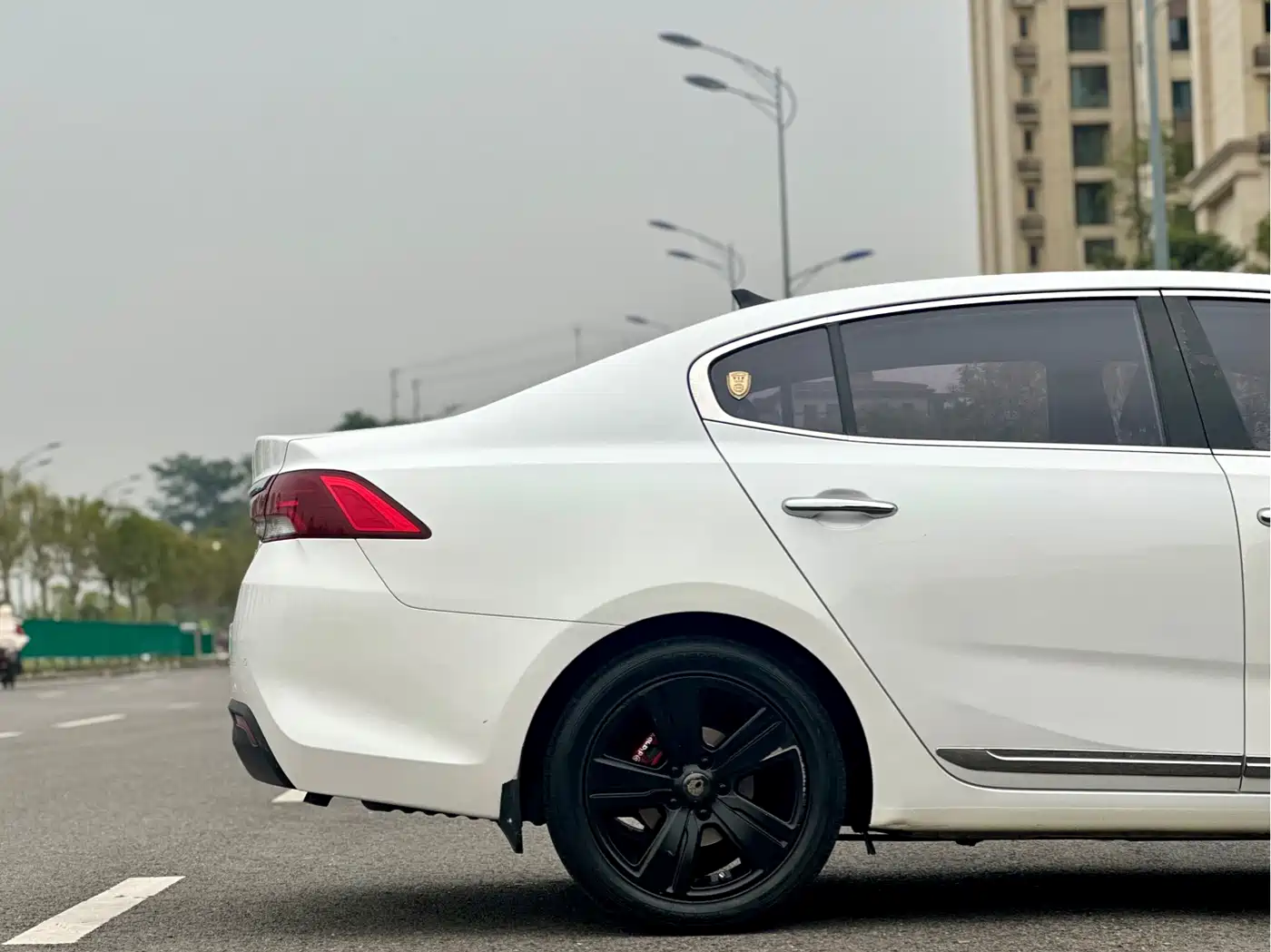 Kia Kaishen 2017 1.8L Automatic GLS фото 15