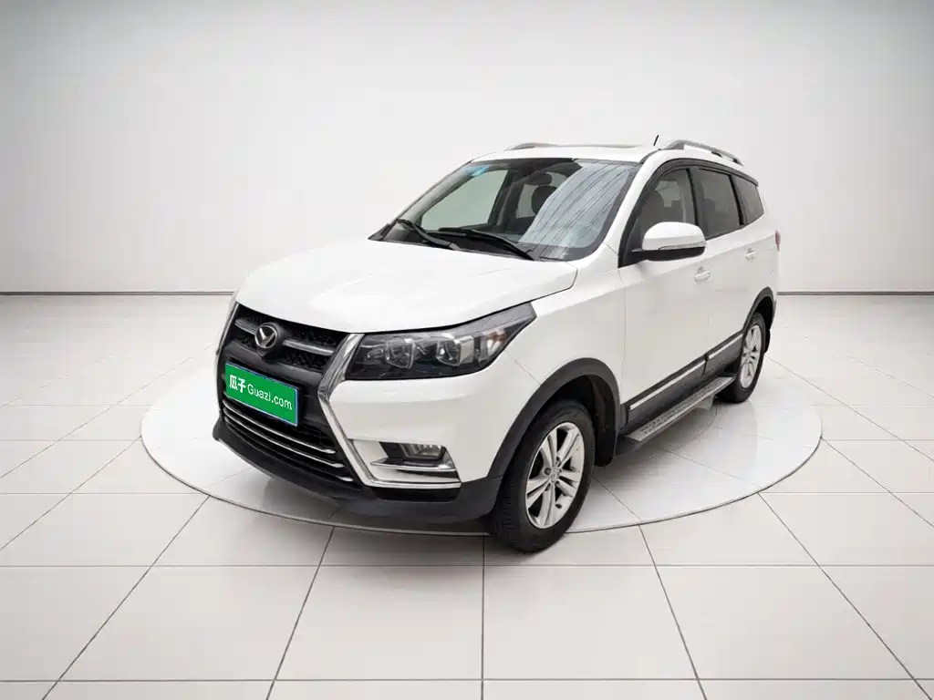 BAIC Huansu S3 2016 2016 S3L 1.5L Manual Premium
