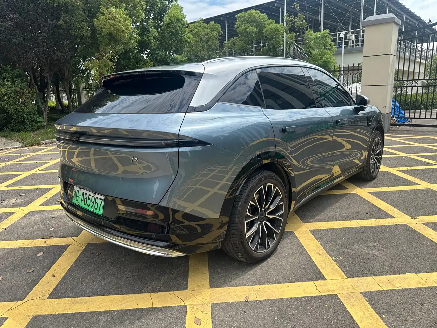 ZEEKR 7X 2025 2025 Model 75kWh RWD Smart Driving Edition