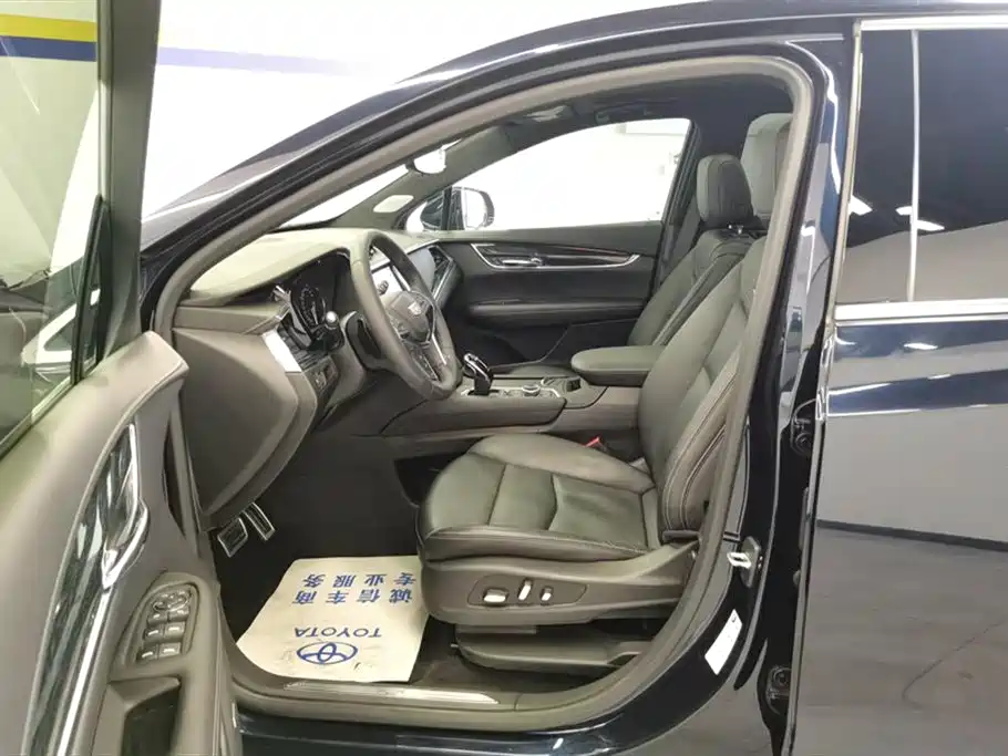 Cadillac XT5 2020 28T Luxury Model фото 9