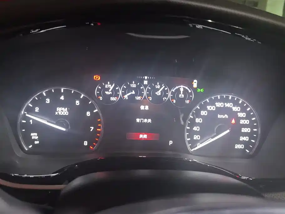 Cadillac XT5 2018 25T Luxury фото 14
