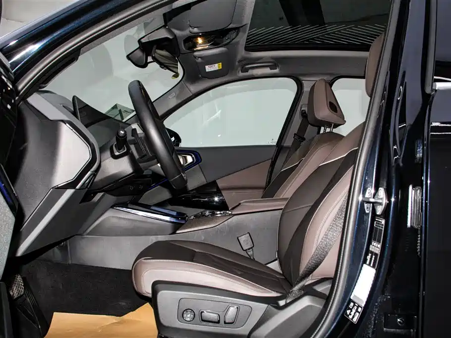 BMW X3 2025 xDrive30L Premium Model M Sport Black Package фото 18