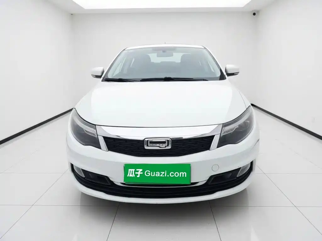 Qoros 3 2019 2018 Sedan 1.6L Auto Leading