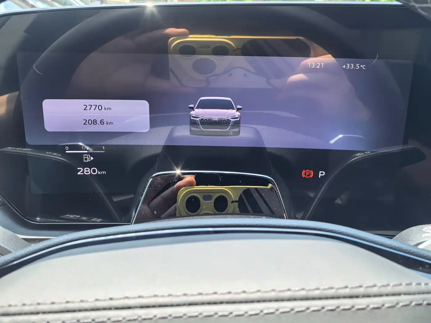 Фото 6 - Audi A6L
