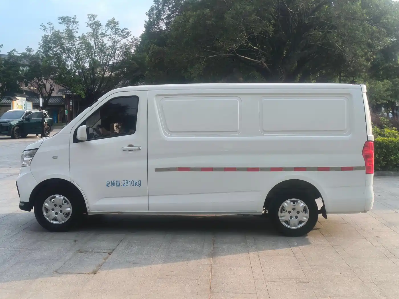 Changan Kaicheng Changan Ruixing EM80 2024 2024 Split-door Standard 2 Seats 41.86kWh