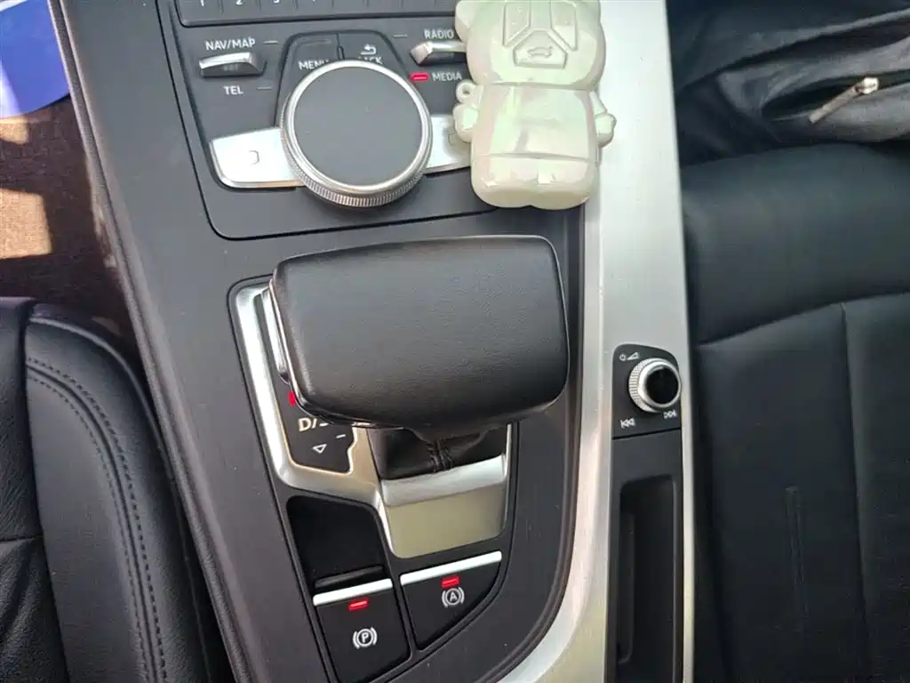 Audi A4L 2019 40 TFSI Fashion (China V) фото 14