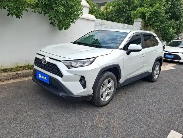 Toyota RAV4 Rongfang 2024 2.0L CVT FWD Urban Edition