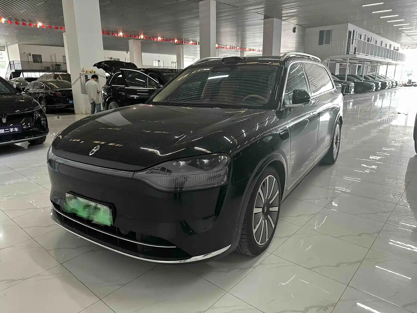 AITO Wenjie AITO M9 2025 Extended Range Max 52kWh 6-Seater