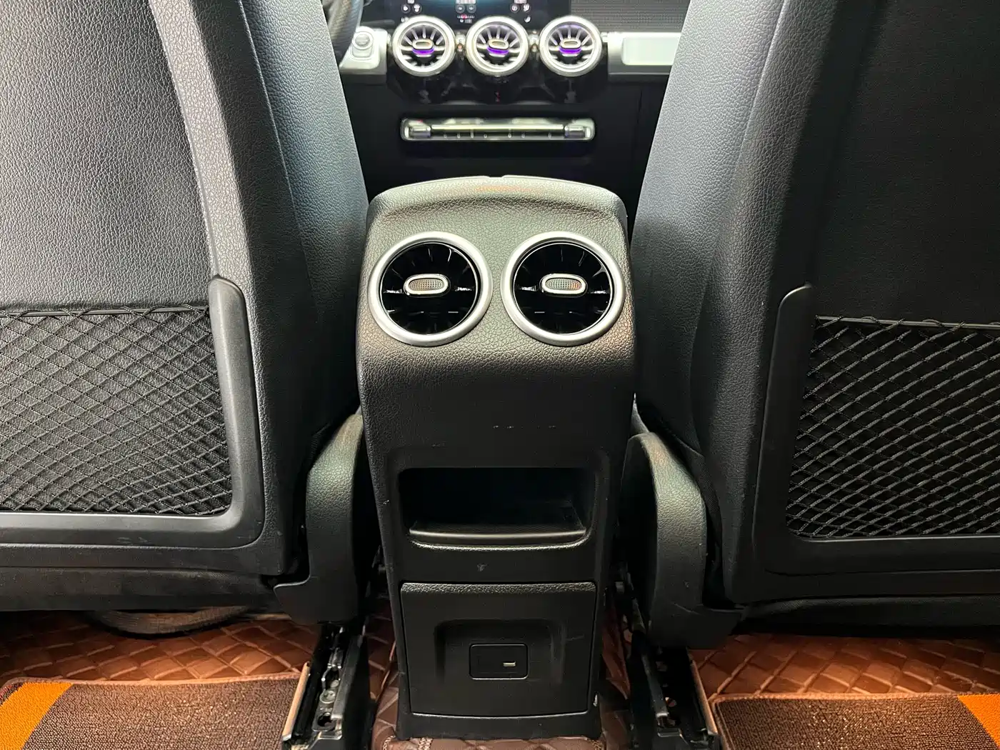Mercedes-Benz GLB 2022 Facelift GLB 200 Fashion Style фото 9