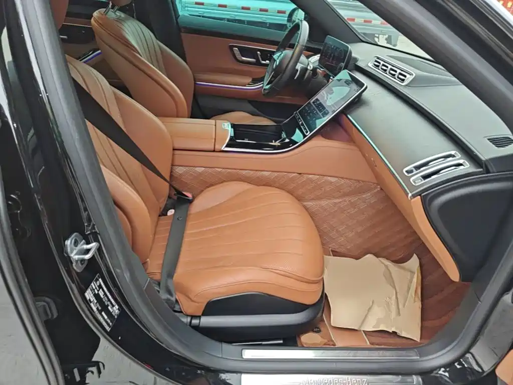 صورة 25 - Mercedes-Benz S-Class