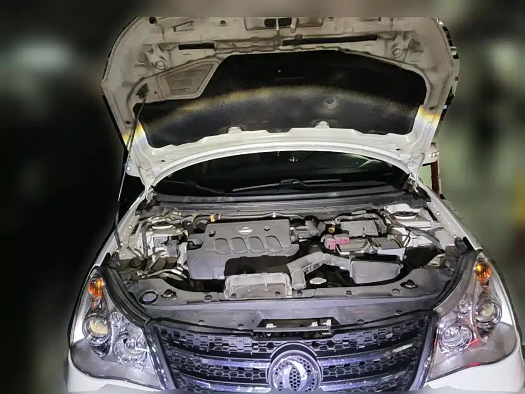 Dongfeng Aeolus Dongfeng Fengshen A60 2015 2014 2.0L CVT Technology