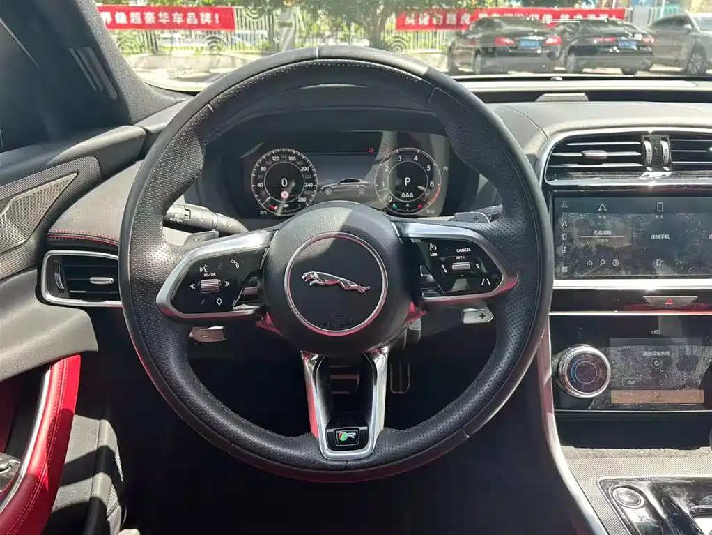 JAGUAR XEL