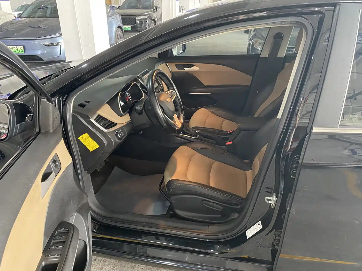 CHEVROLET CRUZE