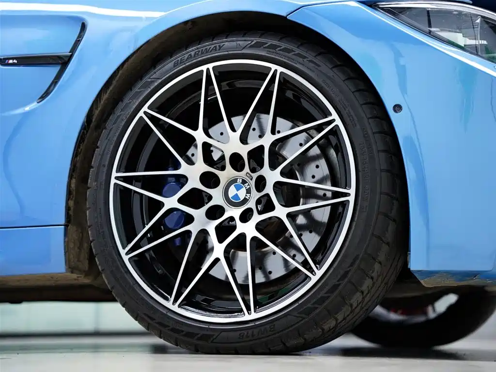 BMW M4 2017 M4 Convertible Fans Limited Edition фото 46