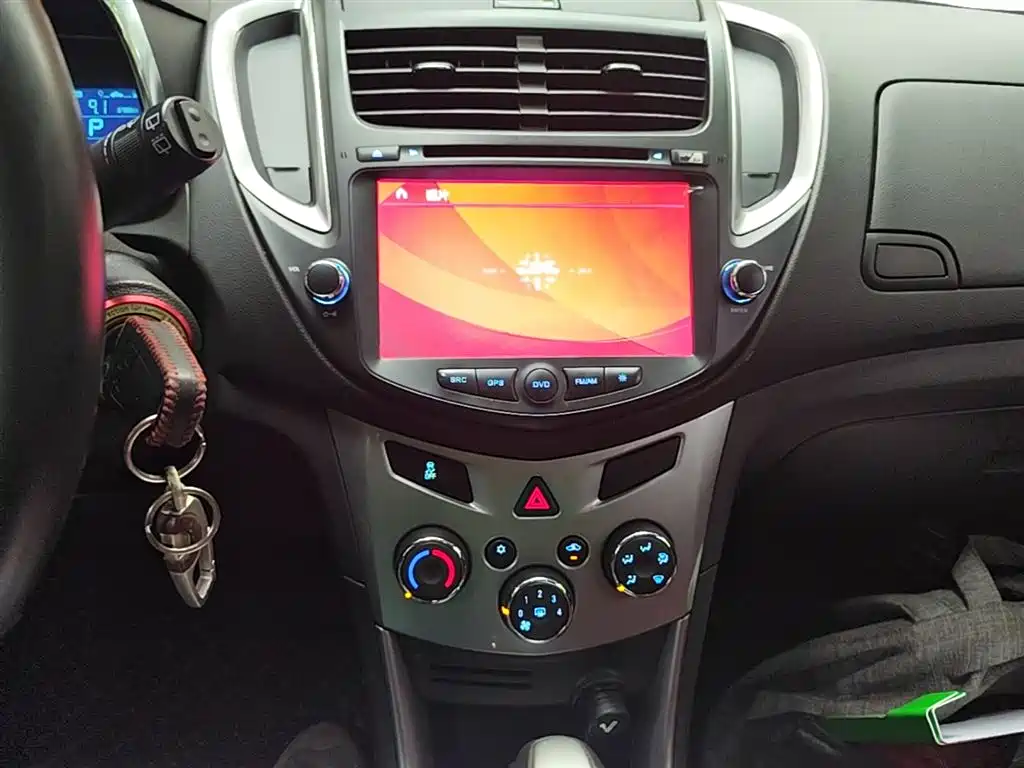 Chevrolet Trax 2014 1.4T Automatic 2WD Luxury фото 13