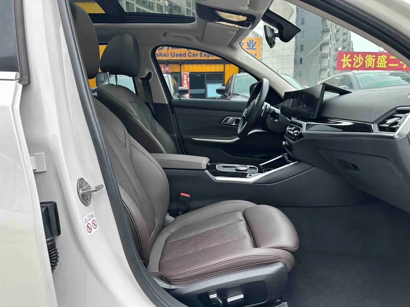 BMW 3 Series 2023 320Li M Sport Package фото 13
