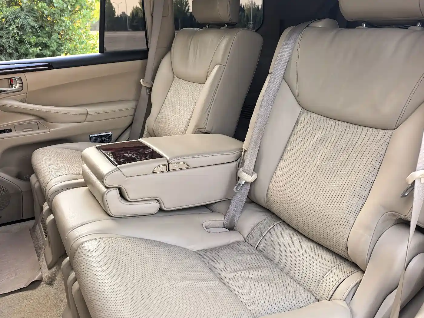 Lexus LX 2010 2009 570