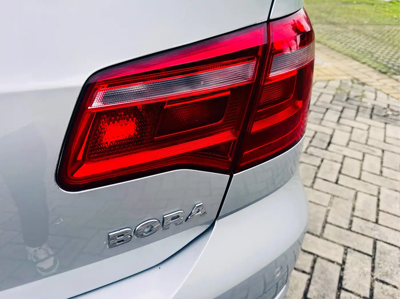 Volkswagen Bora 2014 1.6L Automatic Comfort Edition фото 8