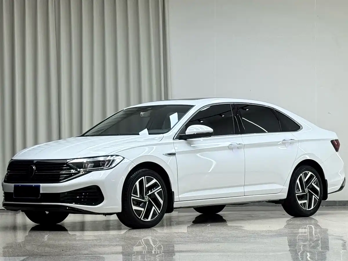 Volkswagen Sagitar 2023 280TSI DSG Surpass Plus Edition