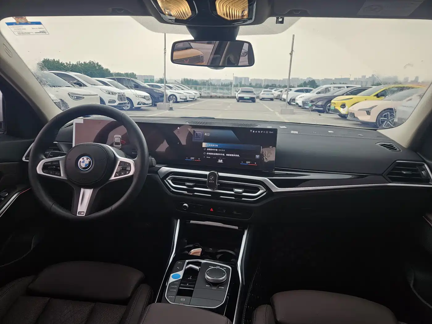 BMW i3 2022 eDrive 35 L фото 10