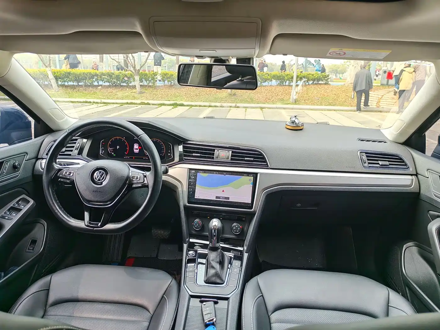 Volkswagen Lamando 2021 280TSI DSG Comfort Edition фото 6