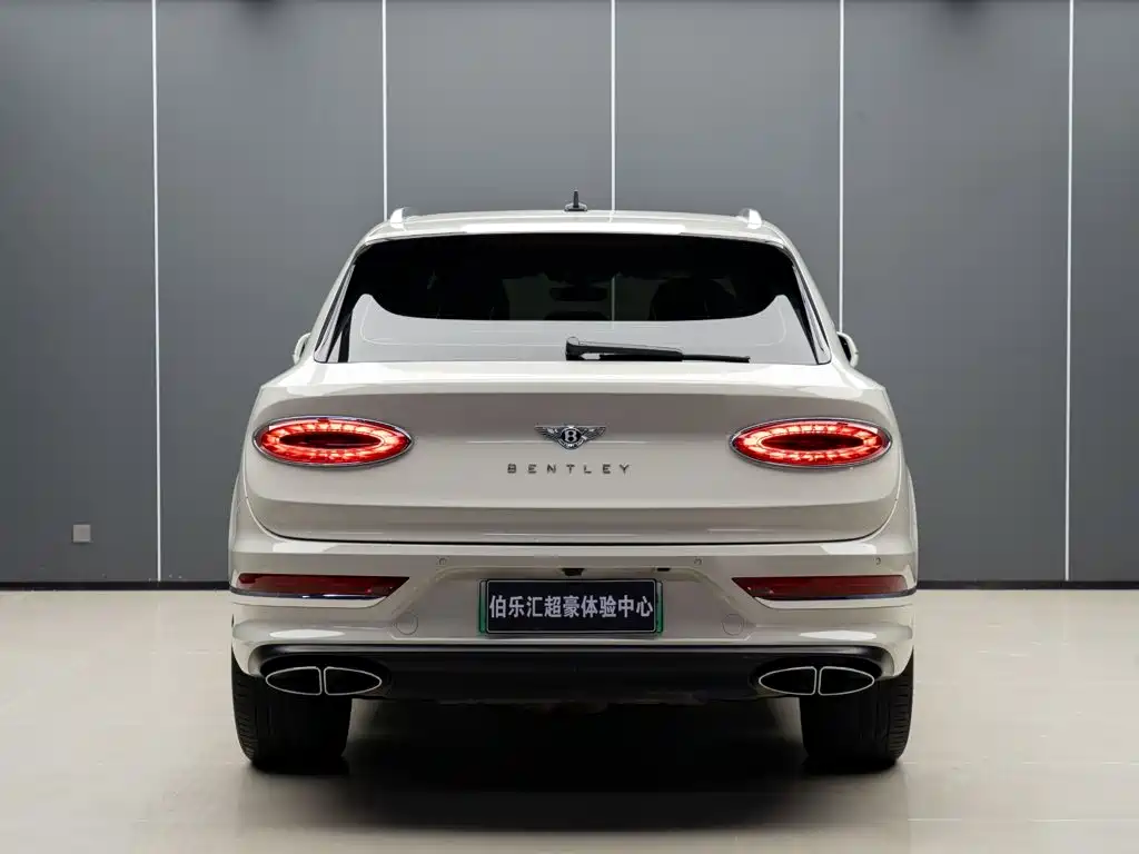 Bentley Bentayga Hybrid 2022 2021 3.0T PHEV
