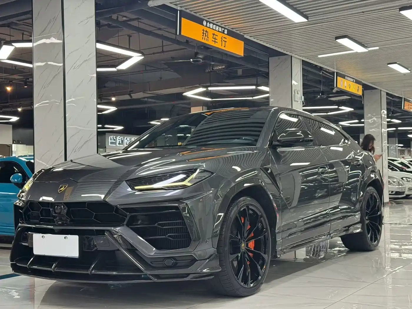 Lamborghini Urus 2018 4.0T V8