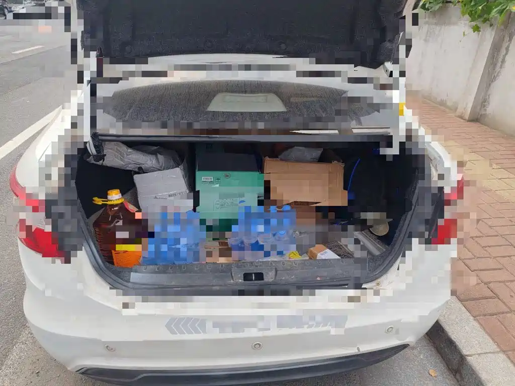 Dongfeng Aeolus A30 2015 2014 1.5L Manual Practical Style