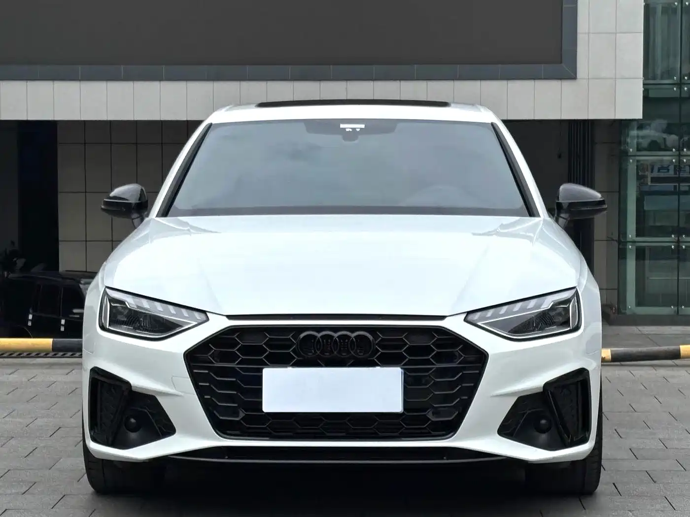 Audi A4L 2024 40 TFSI Luxury Dynamic фото 2