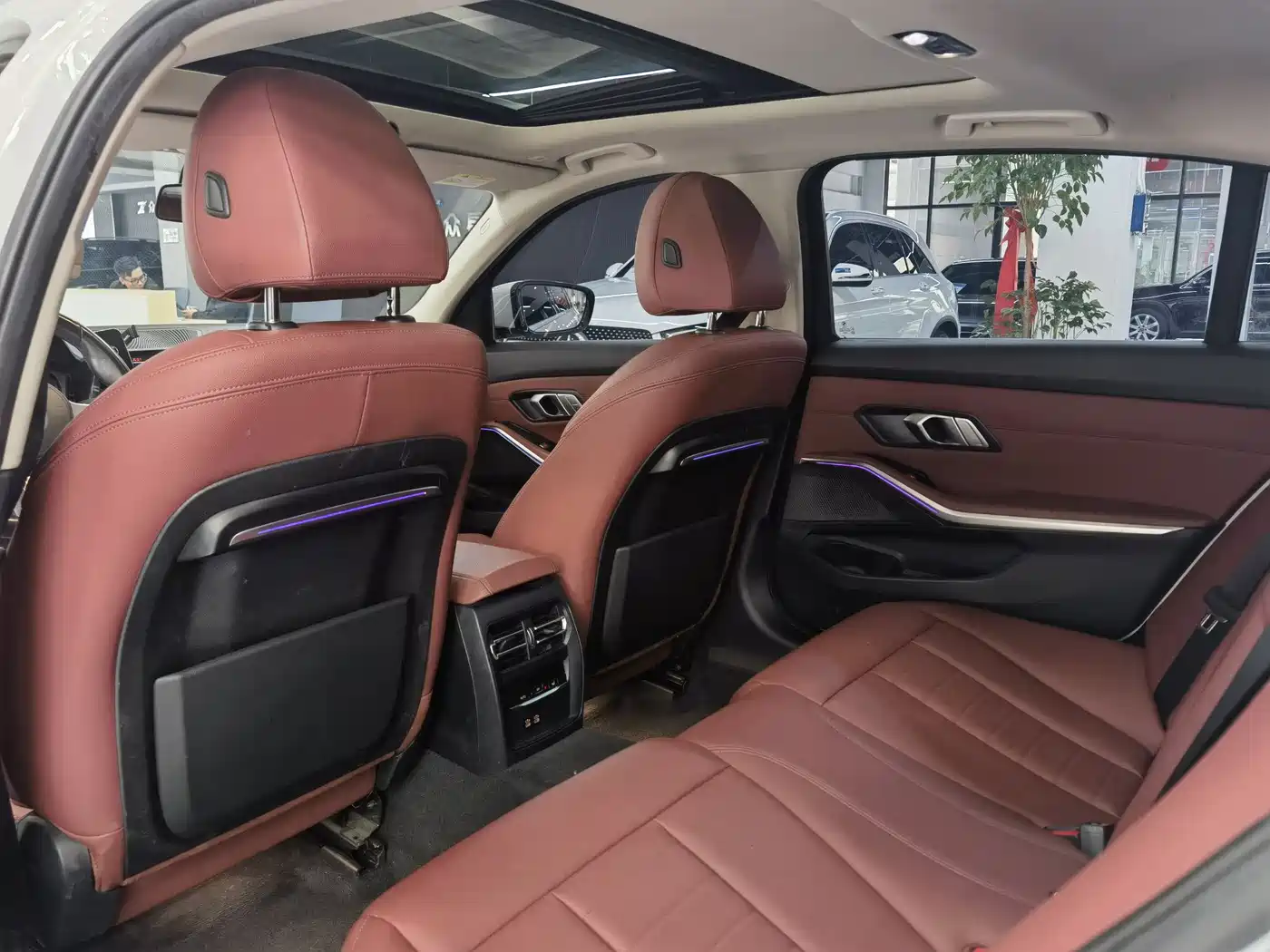 BMW 3 Series 2021 325Li M Sport Package фото 12